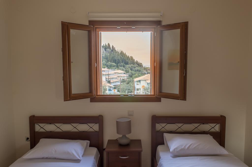 Aletro Villa Áyios Nikítas Buitenkant foto