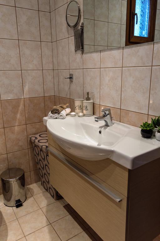 Aletro Villa Áyios Nikítas Buitenkant foto