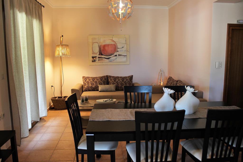 Aletro Villa Áyios Nikítas Buitenkant foto